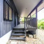 ウッドデッキ階段