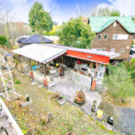 奈良県宇陀市室生上笠間 屋根付BBQハウスとトイレ付き小屋がある250坪の土地