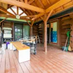 屋根付きでバーベキューなども楽しめる 屋根付きでバーベキューなども楽しめる