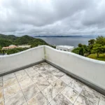 ルーフバルコニー