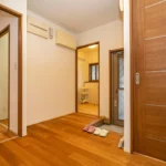 勝手口（ホール）