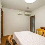 玄関横の洋室（6.6帖）