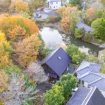 兵庫県加東市畑 水辺に面する眺めのいいログハウス