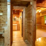 浴室・トイレへの通路