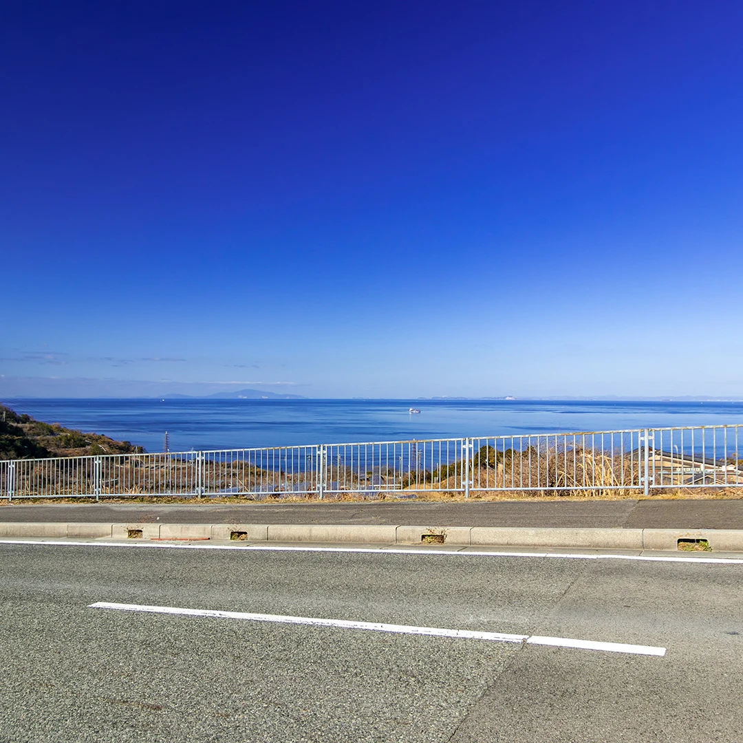 幹線道路からの景色