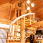 螺旋階段と吹抜 螺旋階段と吹抜