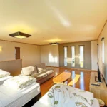 2階洋室 2階洋室