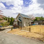 京都府南丹市園部町 DIYも家庭菜園も楽しめる作業小屋付き中古住宅
